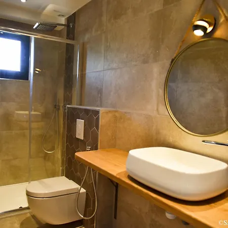 Casa Di Neshama Gabriella *