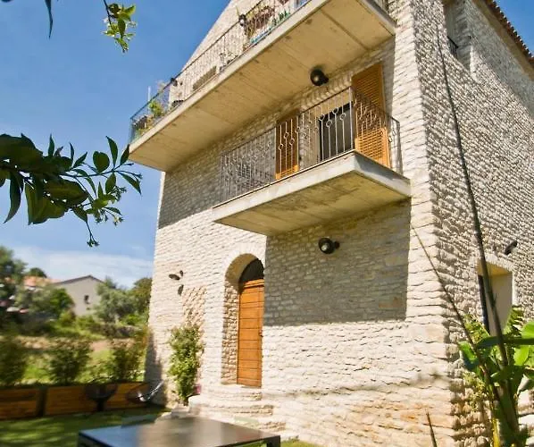 Casa Di Neshama Gabriella Saint-Florent